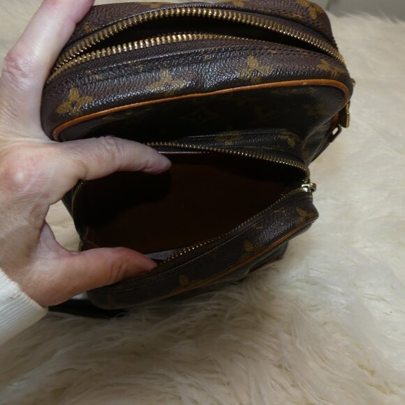 Louis Vuitton monogram Amazon crossbody bag with broken strap - Picture 2 of 8